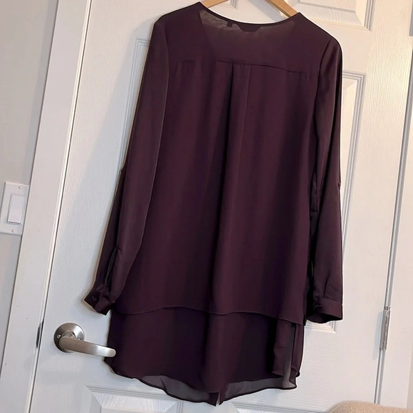 REITMANS women M multilayer blouse  wine burgundy bib style roll-up sleeve sheer - Picture 3 of 12